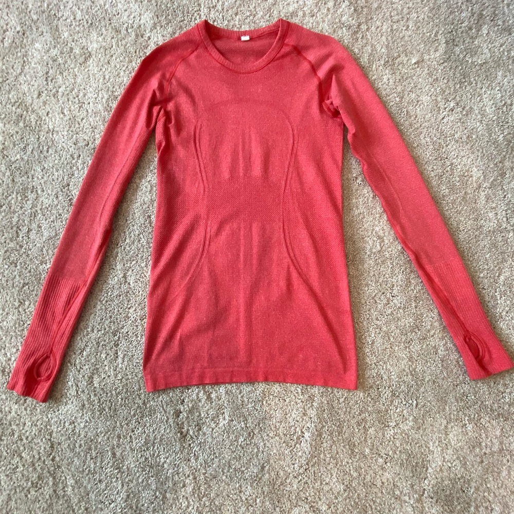 LuluLemon Swiftly Tech Long Sleeve Top